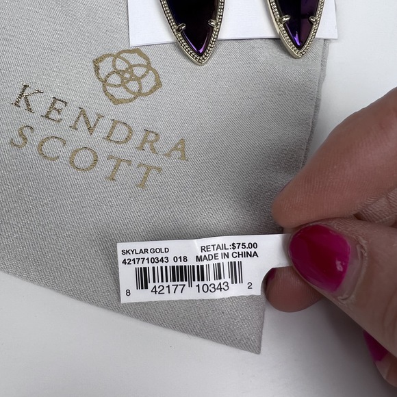 Kendra Scott Skylar Gold Arrowhead Earing Reversable Black-Irridescent w/ Duster - Picture 2 of 7